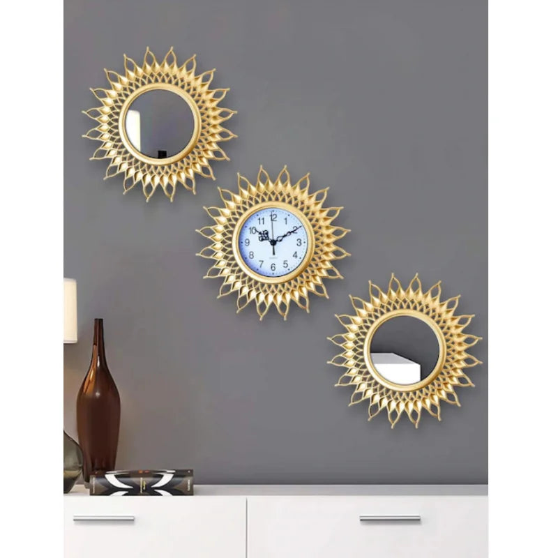 Retro Wall Clock – Elegant European-Inspired Living Room Accent